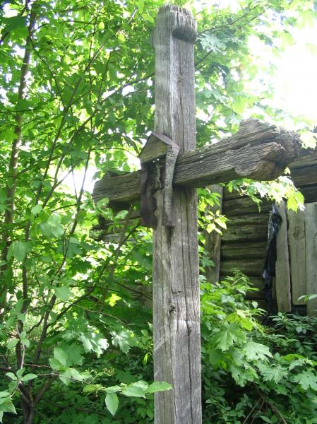 Kryžius A. Povilionio sodyboje, Galkų kaime